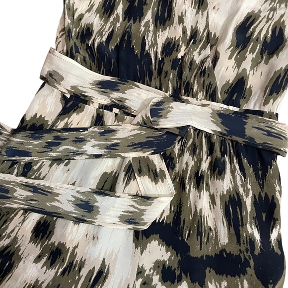 Charlie Jade Medium 100% Silk Brown Tan Side Zip Jumper Pockets Stunning - Picture 4 of 6